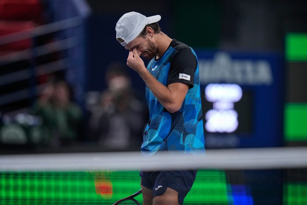 Carlos Alcaraz stunned by Tomas Machac in Shanghai Masters quarter-final