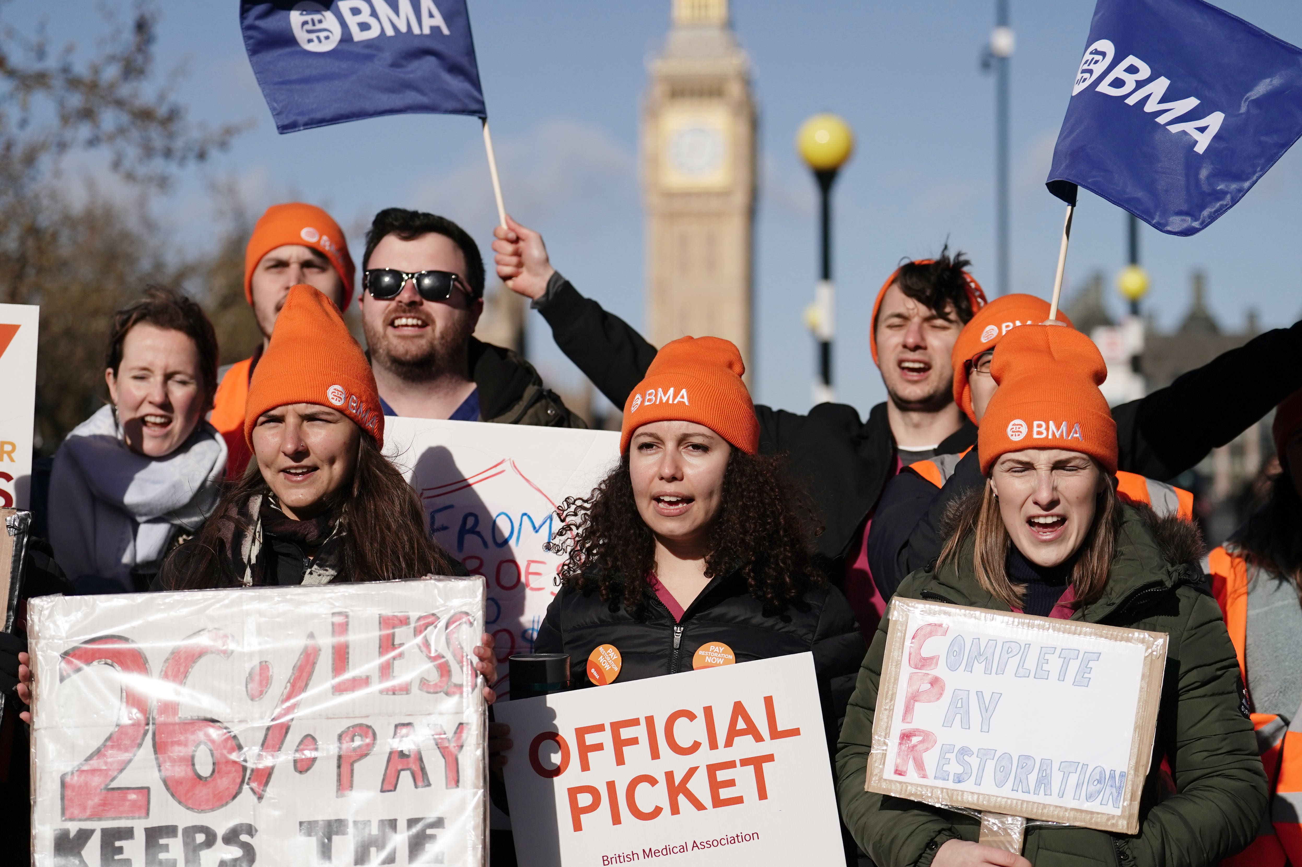 Striking NHS junior doctors on the picket line outside St Thomas’ Hospital in London. (Jordan Pettitt/PA)