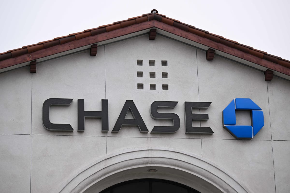 How a Chase security guard allegedly helped thieves pull off $200,000 bank heist How a Chase security guard allegedly helped thieves pull off $200,000 bank heist