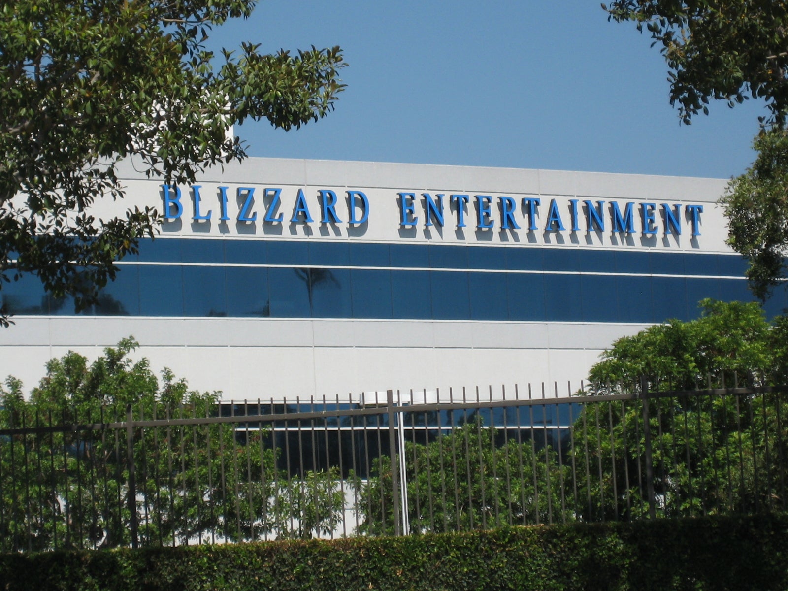 Photo of Blizzard Entertainment building from outside, 6 July 2008