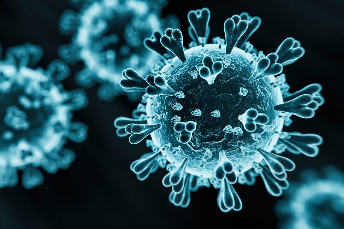 New Covid strain spreads across UK with unique symptom