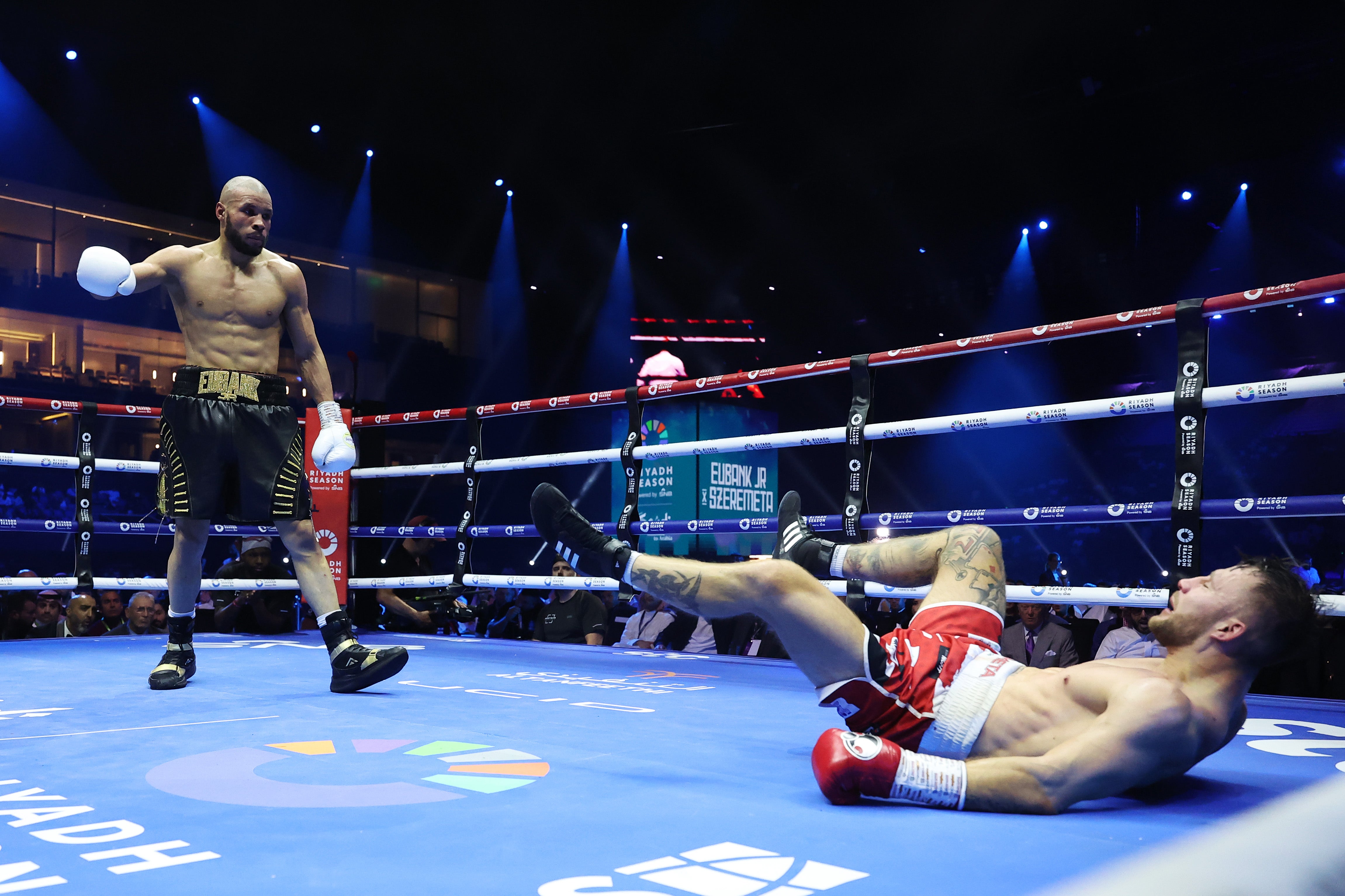 Chris Eubank Jr (left) dropped Kamil Szeremeta four times en route to a TKO win