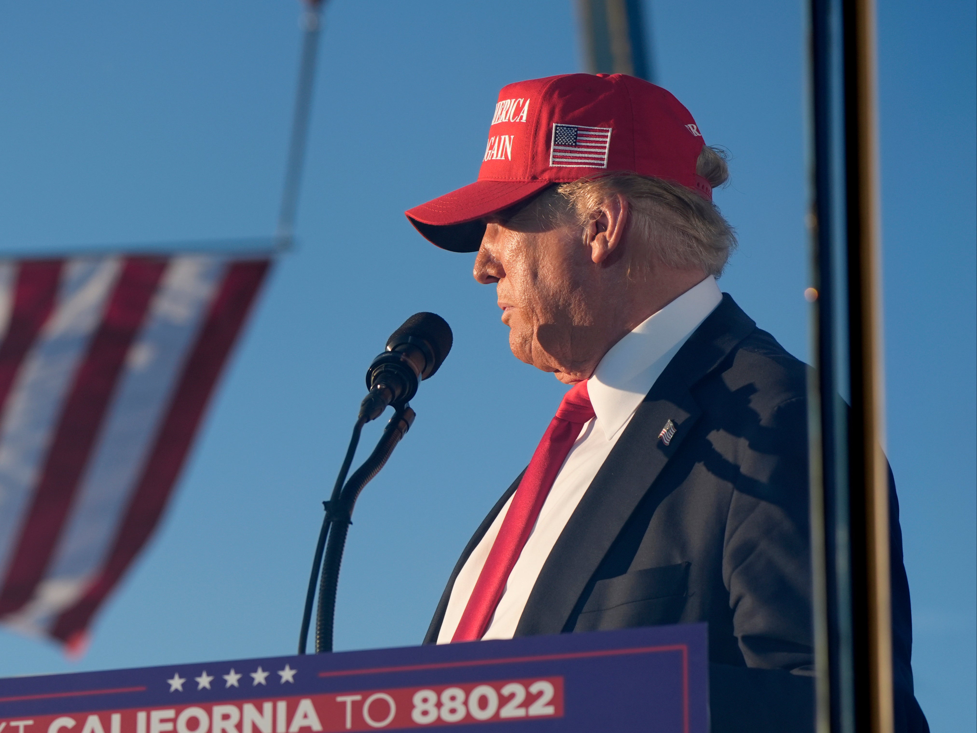 Donald Trump told rallygoers in California he would withold federal aid for fire fighting if Governor Gavin Newsom didn’t listen to him