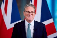 UK politics live: Starmer vows to scrap red tape and £50bn investment at key summit