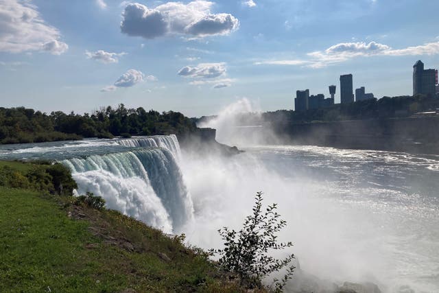 <p>Splash zone: Niagara Falls </p>