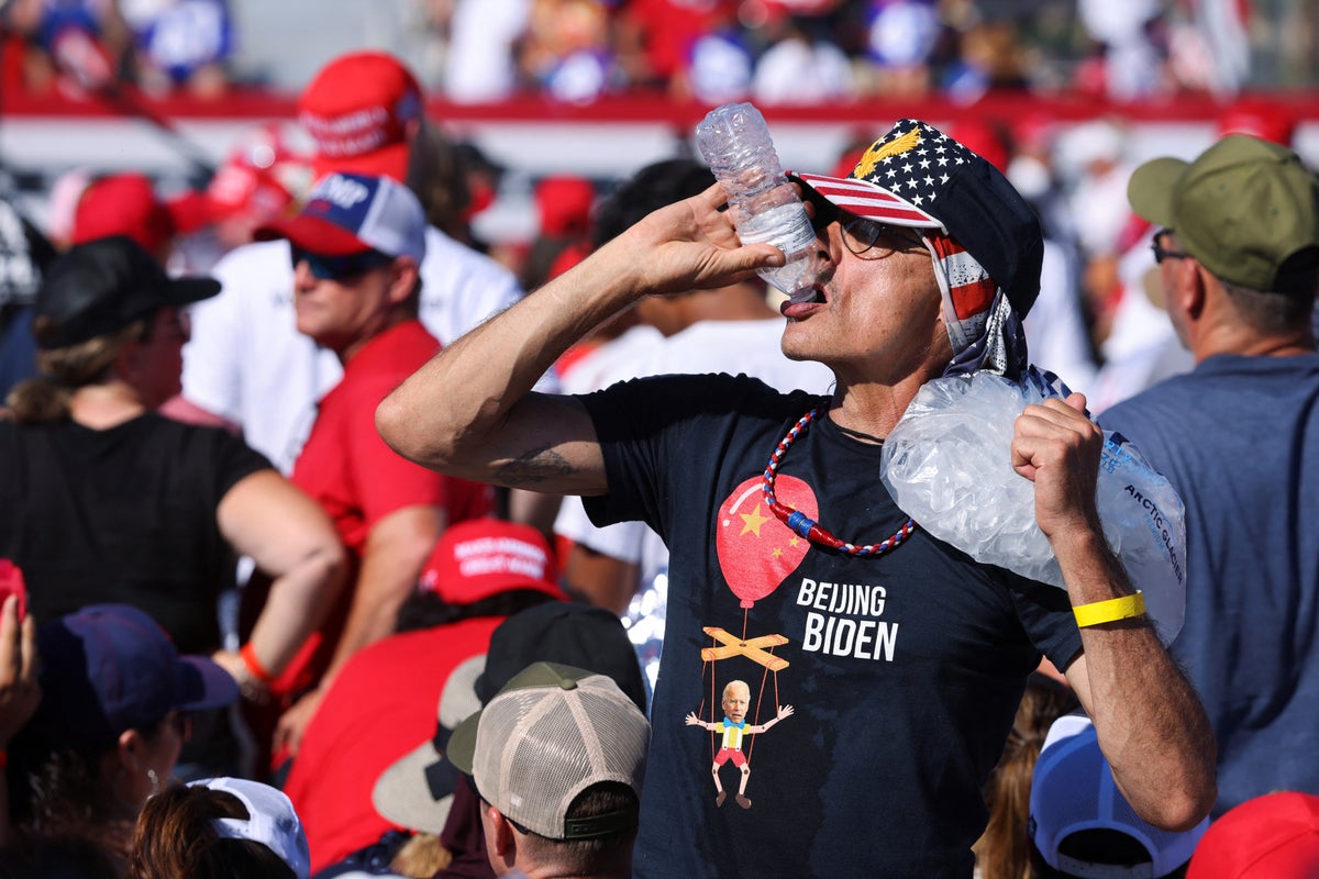 Trump Rally California Stranded ‘Absolute chaos’ as Trump supporters ‘left stranded’ after Coachella ...
