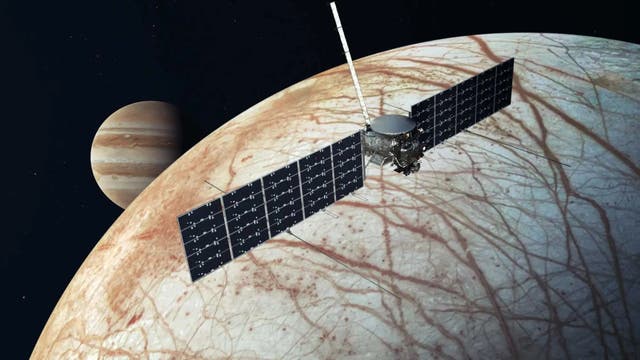 <p>An artist’s concept of NASA’s Europa Clipper spacecraft.</p>