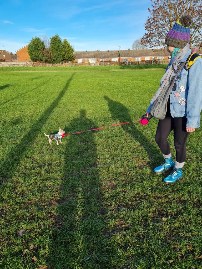 Rebekah Morris with her chihuahua Zero