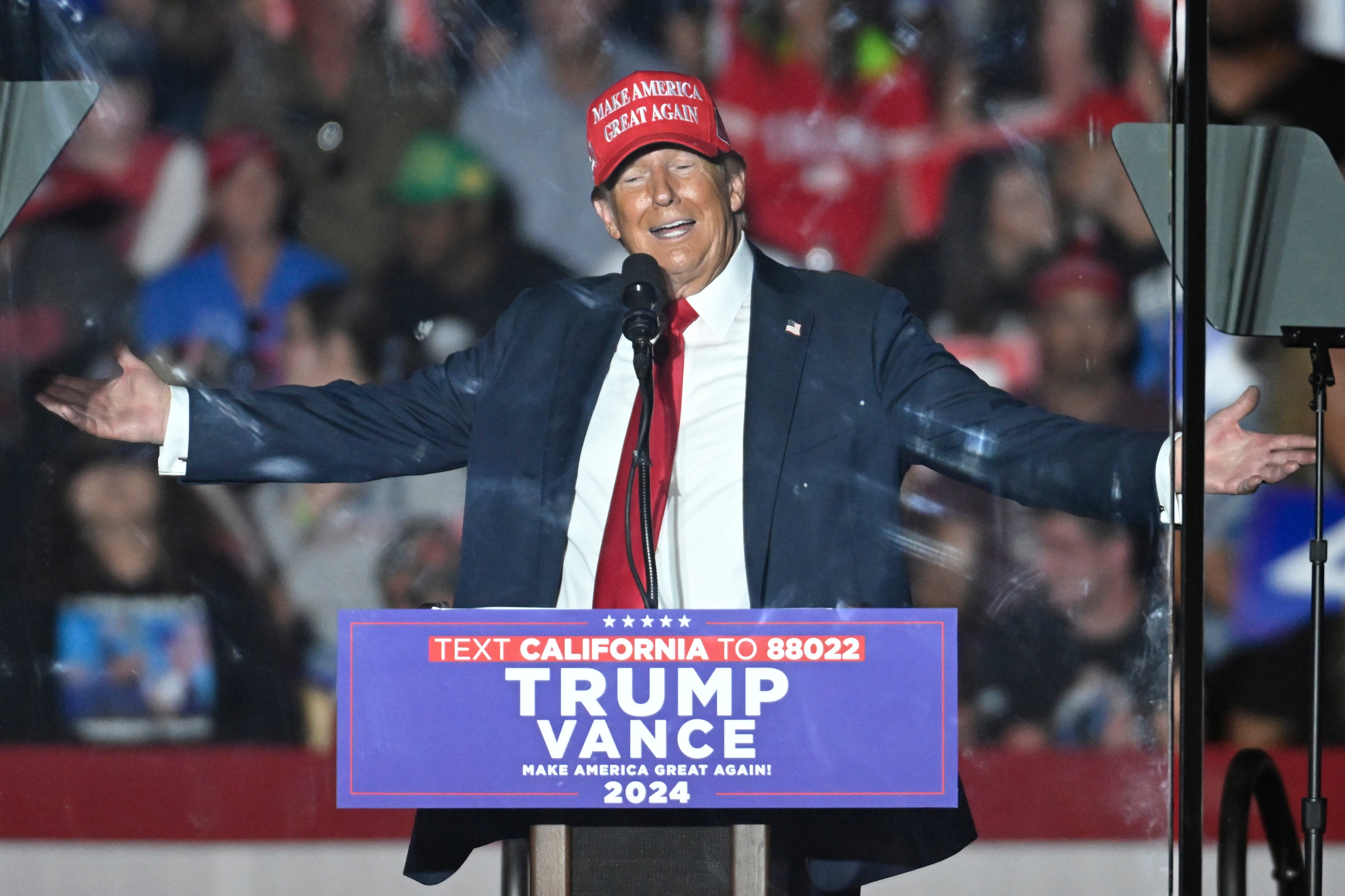 Donald Trump in Coachella, California on Saturday, where he appeared behind bulletproof glass, as he has done since a July assassination attempt in Pennsylvania