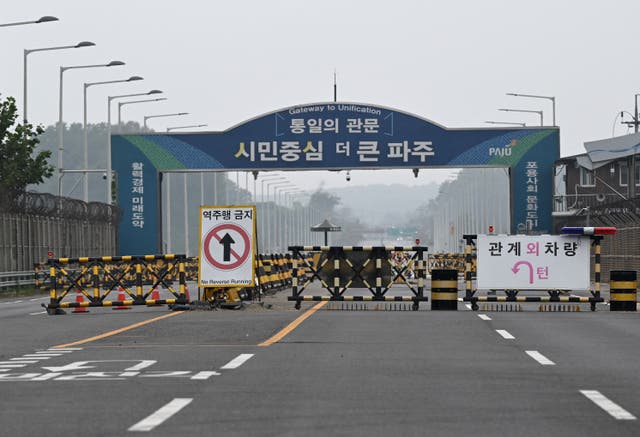 <p>A military checkpoint on the road connecting North Korea's Kaesong city to  South Korea's Paju, on 15 October 2024</p>