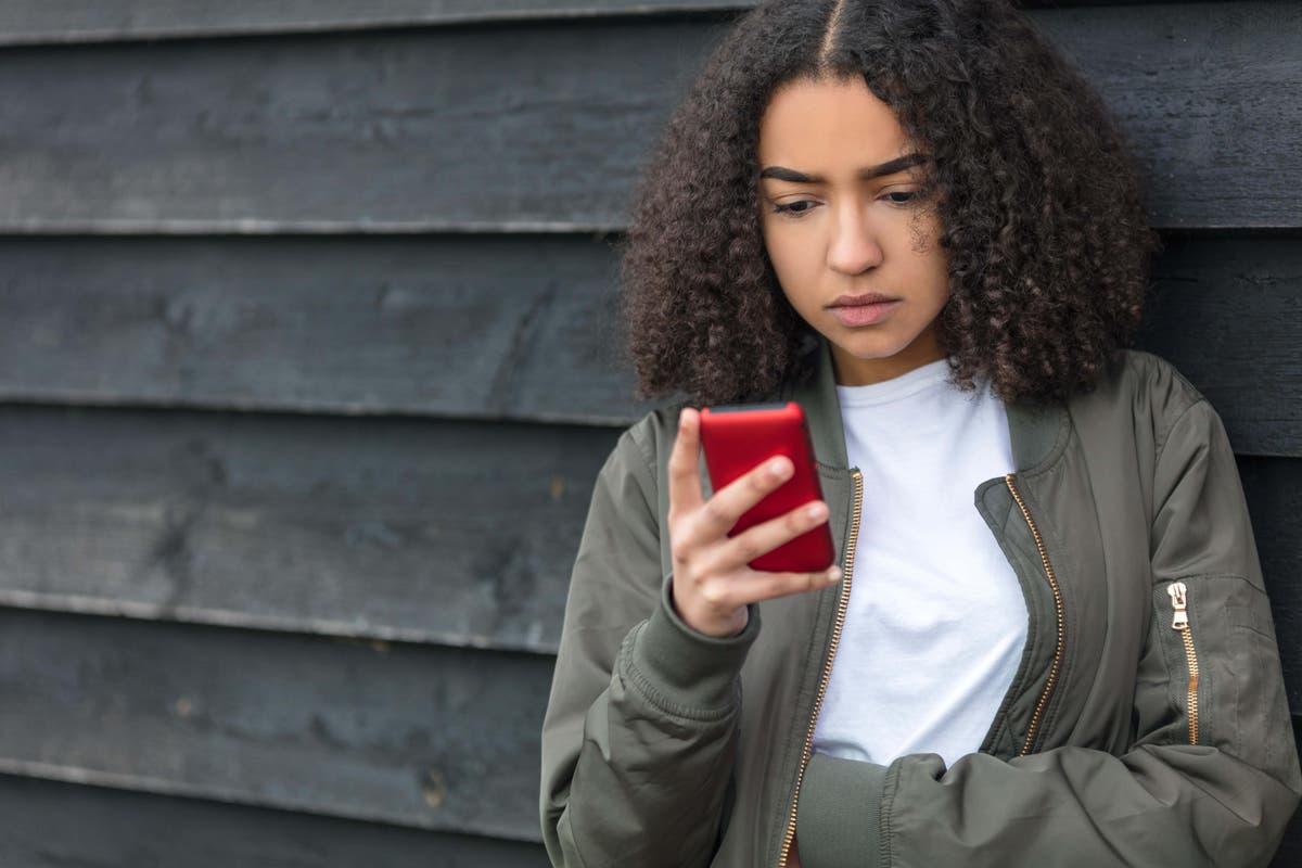How can I stop my child from doom scrolling? How can I stop my child from doom scrolling?