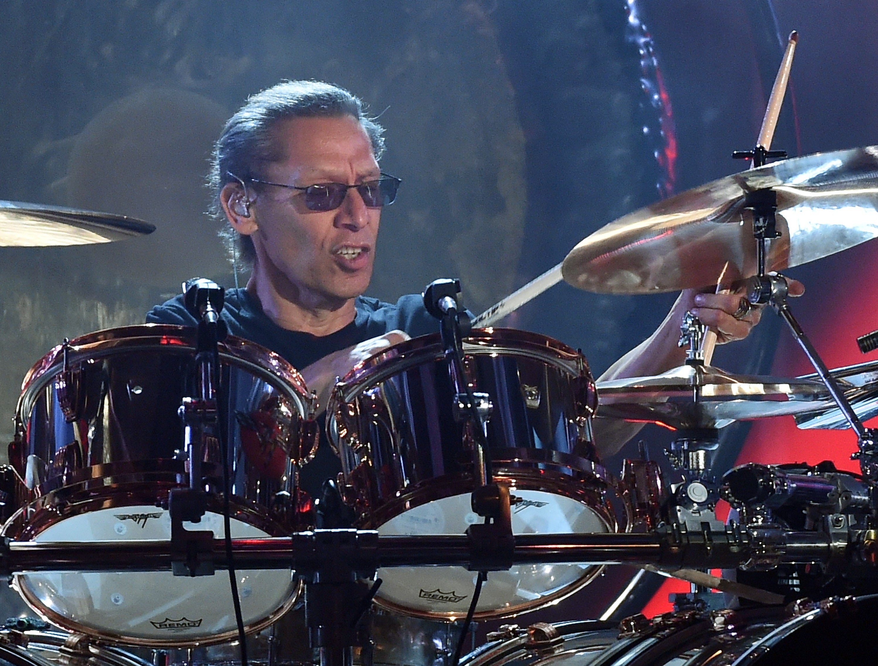 Alex Van Halen performing with Van Halen at the 2015 Billboard Music Awards