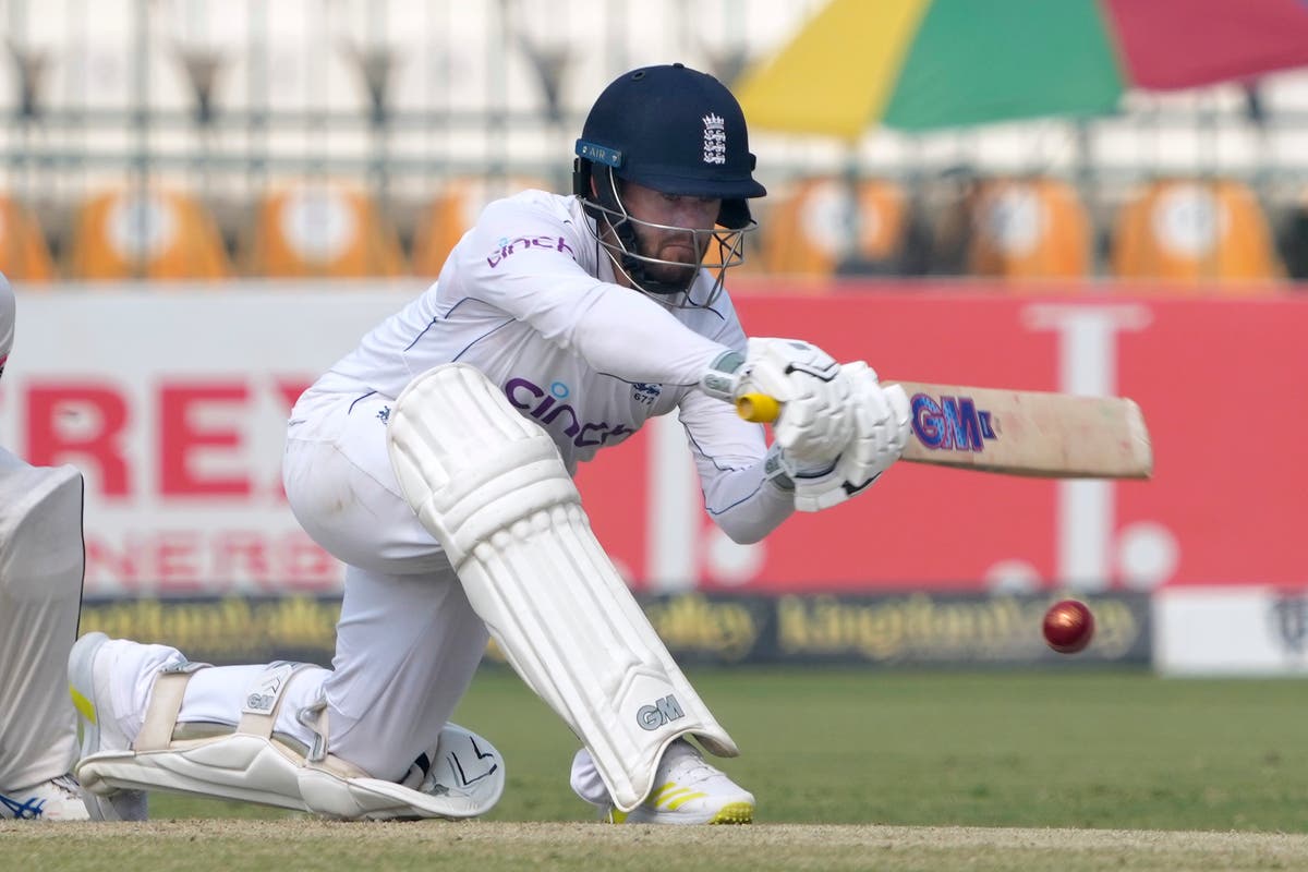 Ben Duckett makes bold warning to batters ahead of day three against Pakistan Ben Duckett makes bold warning to batters ahead of day three against Pakistan