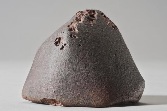 <p>El Médano 128 meteorite, an ordinary chondrite (group L), found in the Atacama desert in 2011 by a team of researchers from the Centre de recherche et d'enseignement des géosciences de l'environnement</p>