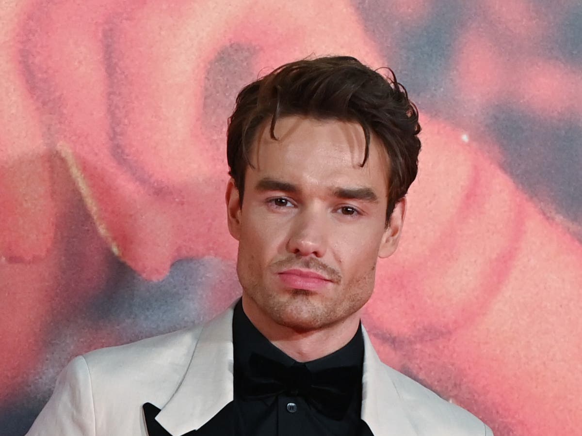 Liam Payne death latest: Police call before 1D star’s fall from balcony released