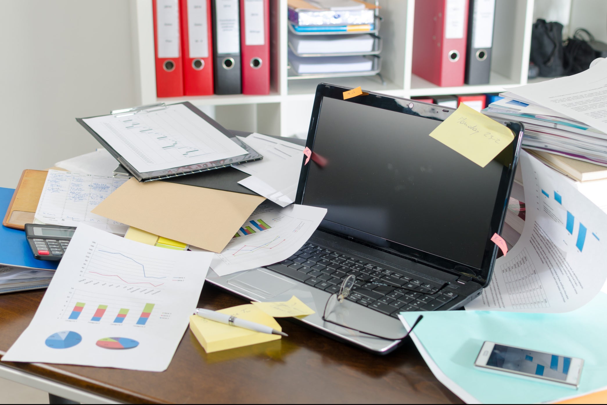 Clean up: your co-workers won’t thank you for having a messy desk