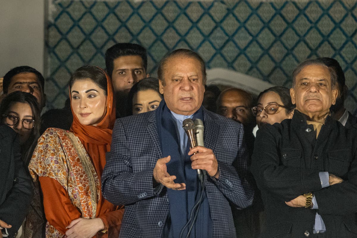 Former PM Sharif says Pakistan and India should ‘bury the past’ after successful visit