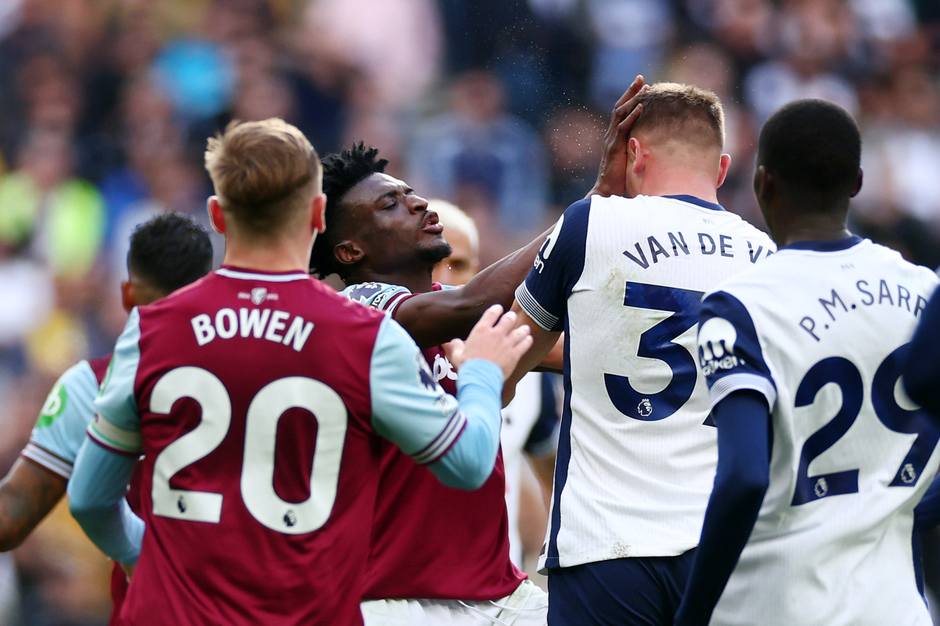 Kudus was sent off for shoving his hands into the face of Micky van de Ven