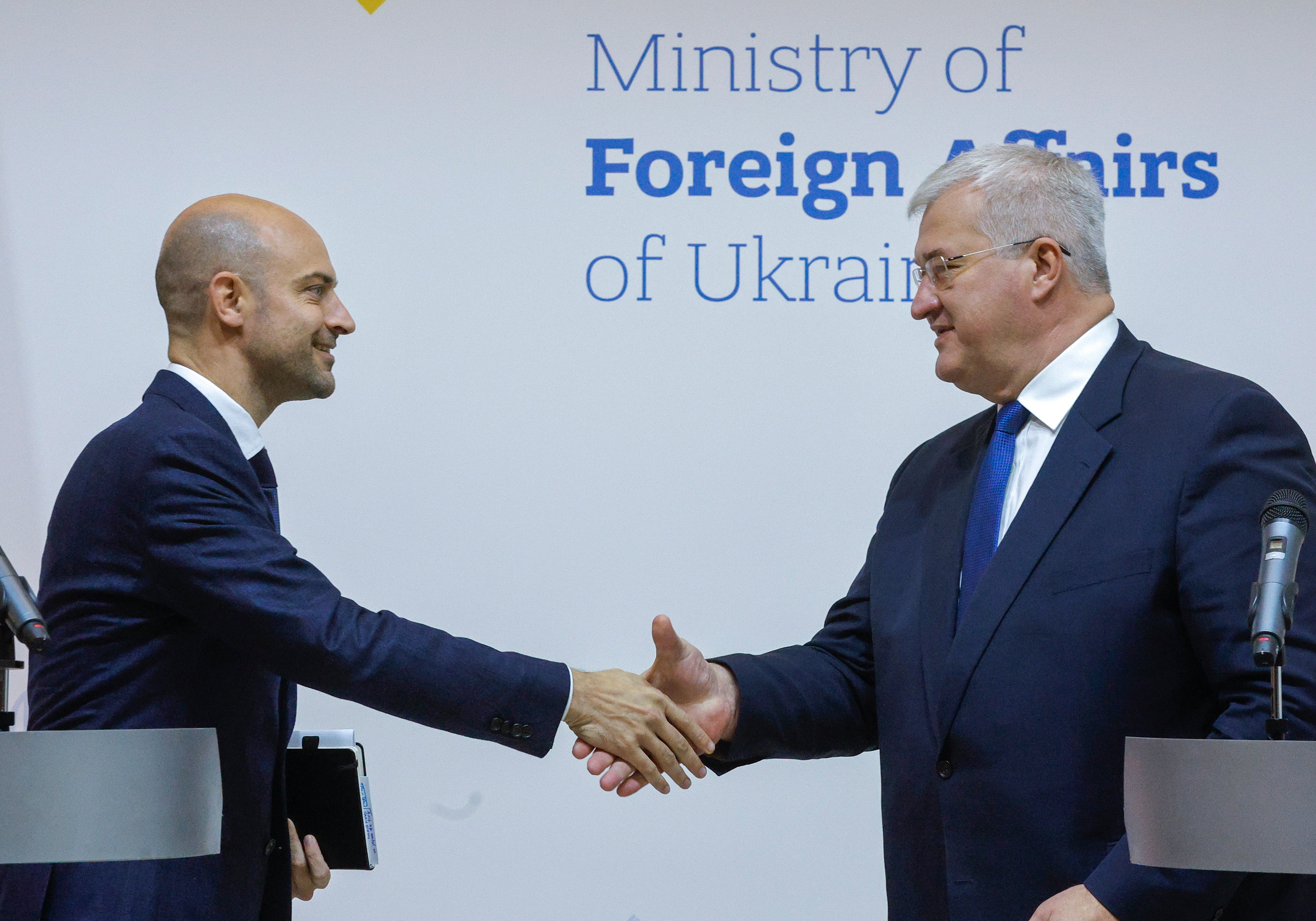 French foreign ministerJean-Noel Barrot (left) with Ukrainian foreign minister Andrii Sybiha after a meeting in Kyiv