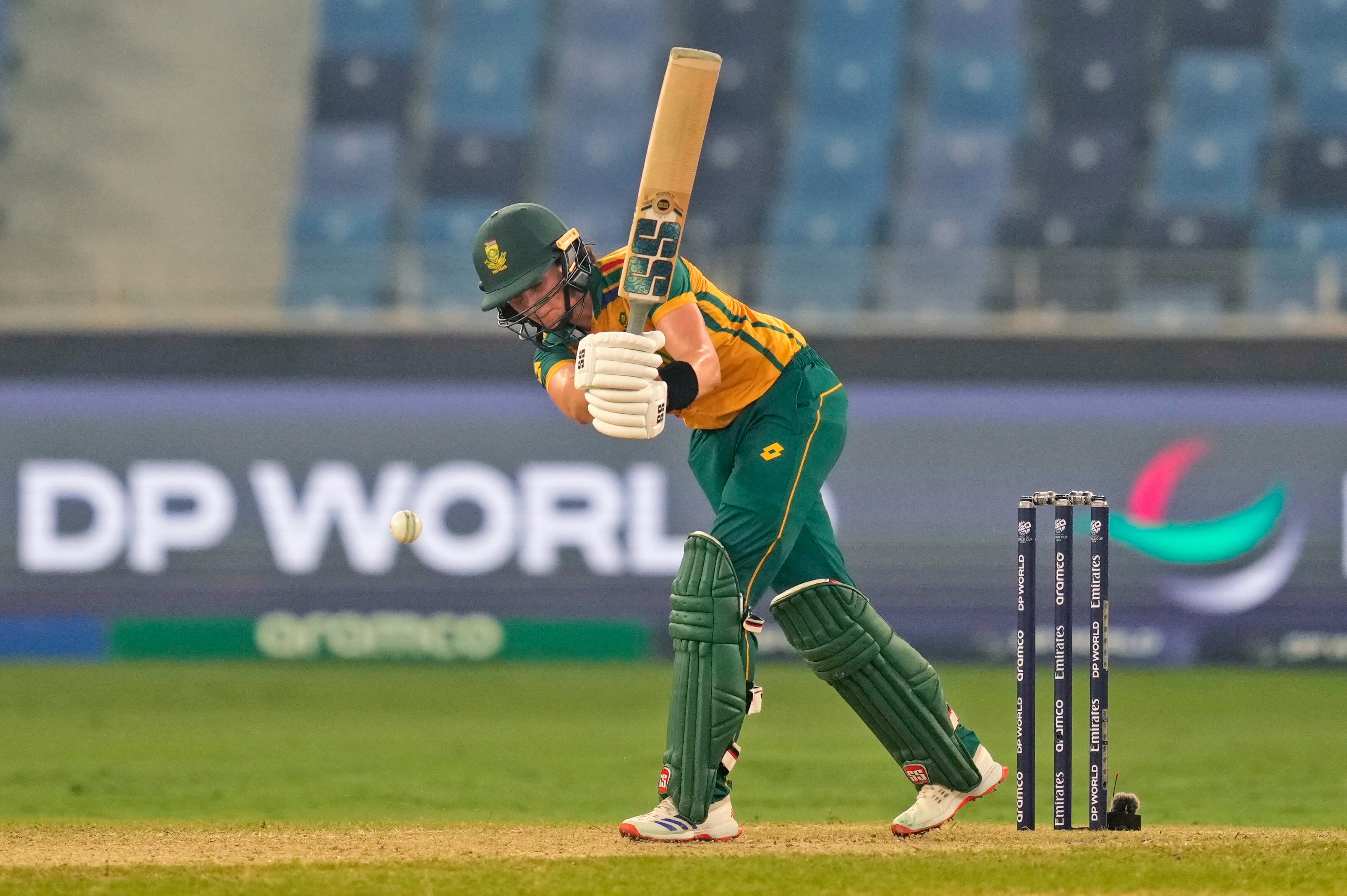 South Africa vs New Zealand LIVE Latest score and updates as Kiwis win