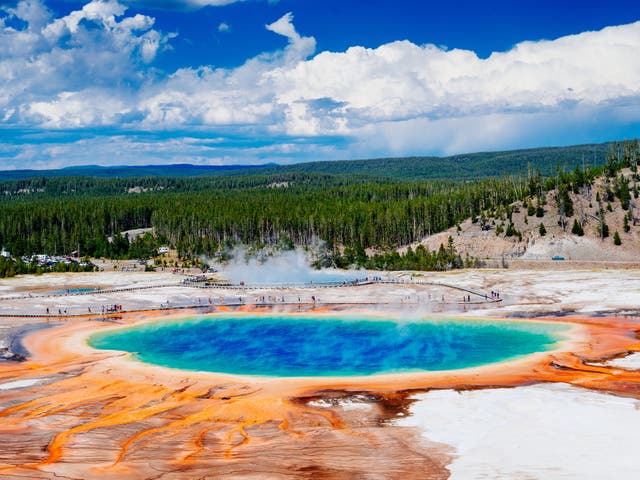 <p>Hot topic: the Grand Prismatic Spring in Wyoming </p>