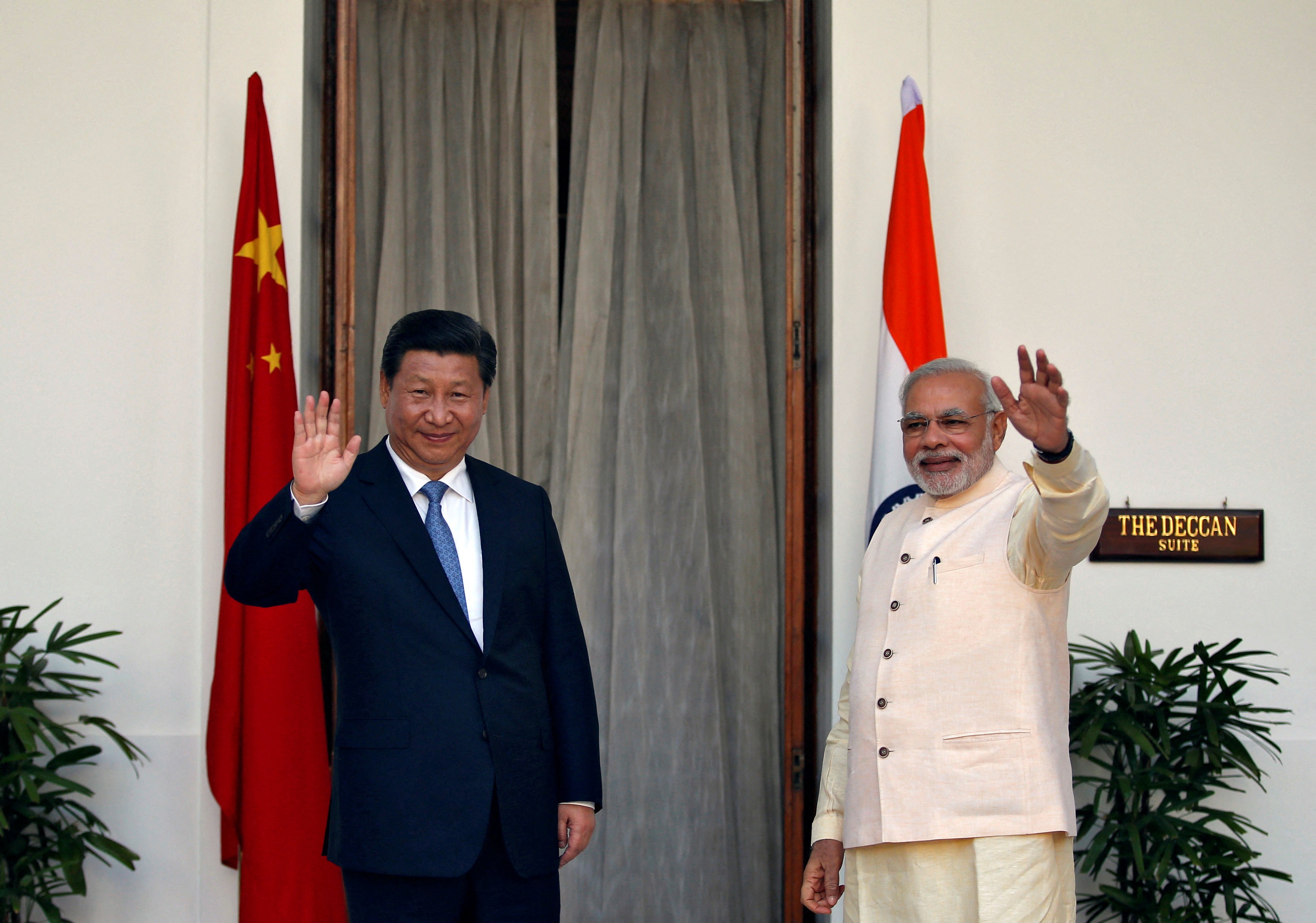 <p>File. China's president Xi Jinping with Indian prime minister Narendra Modi ahead of their meeting at Hyderabad House in New Delhi on 18 September 2024 </p>