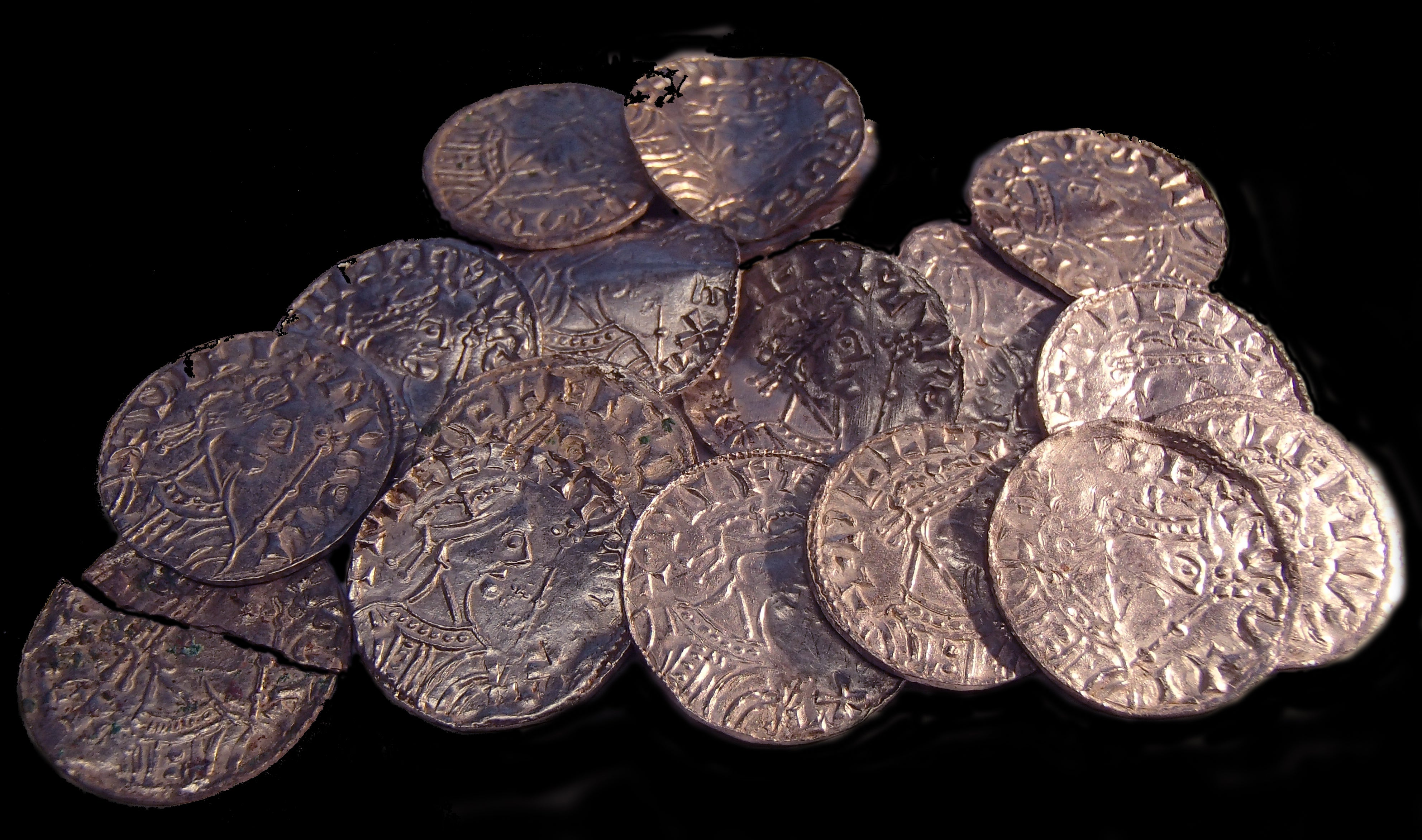 The set includes pennies depicting William the Conqueror, Harold II and William I