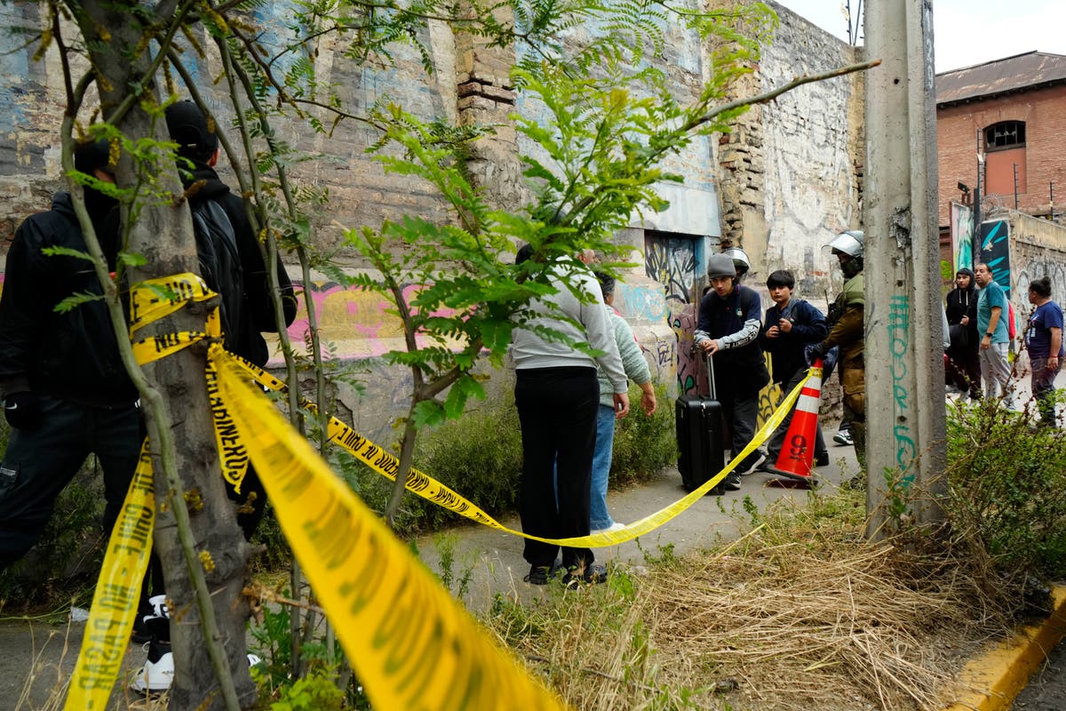 Molotov cocktail explodes in a Chilean high school, injuring at least 35 students