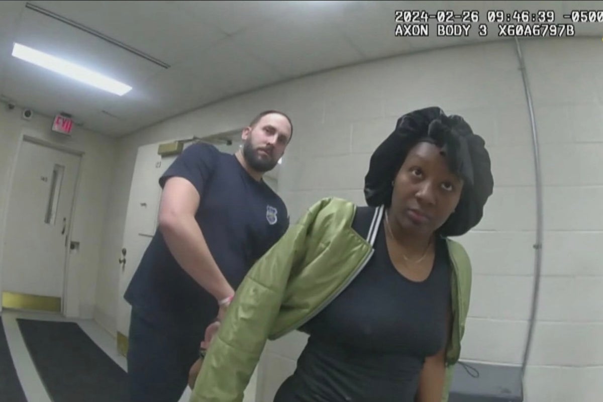Mom left three kids home alone in Ohio to jet off to Florida ‘for ...