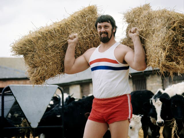 <p>Capes pictured training with straw bales in 1978 </p>