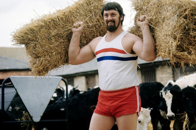 <p>Capes pictured training with straw bales in 1978 </p>