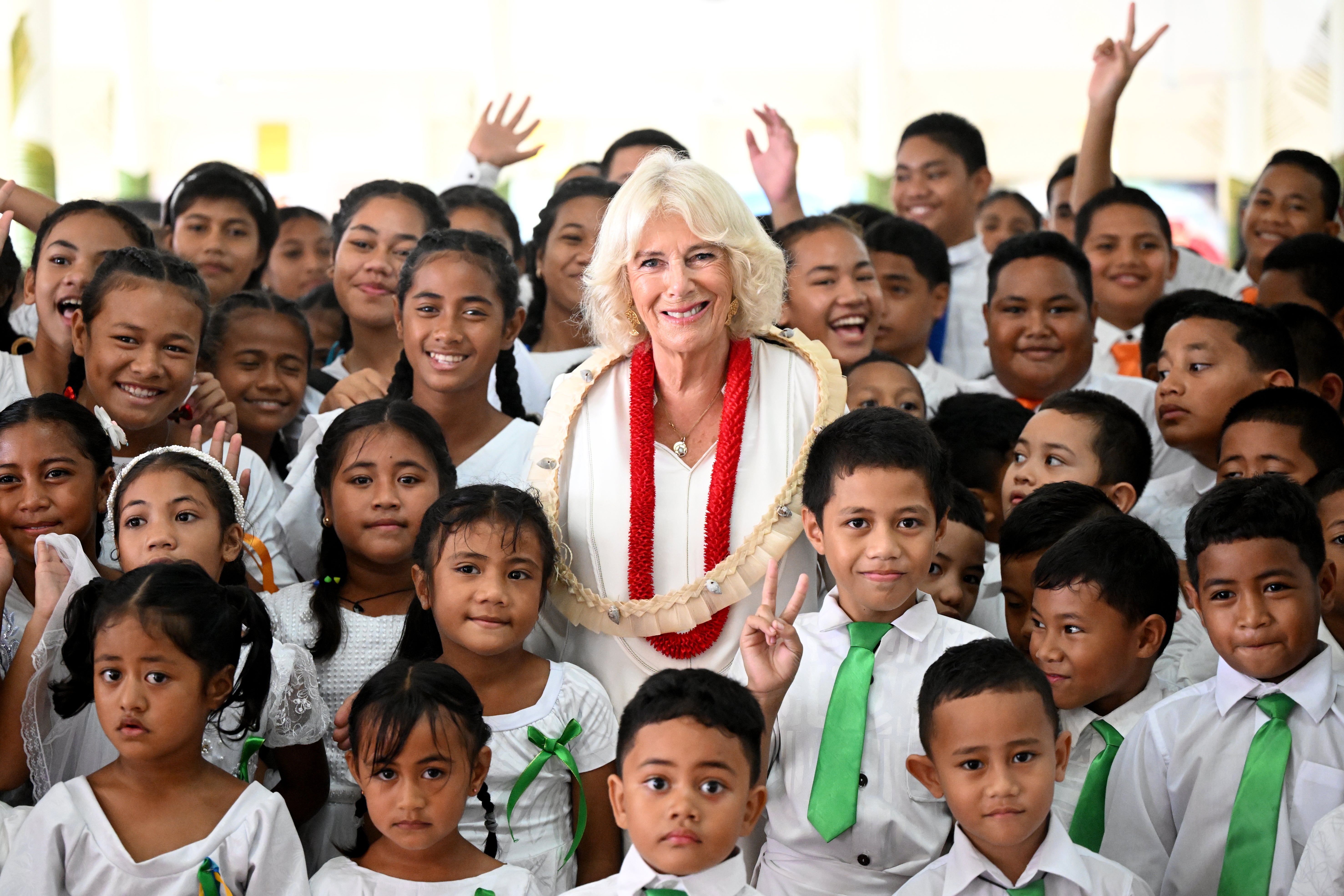 Camilla aprendió sobre la influencia y la historia de Oja Vaifu en el pueblo de Mota (Escuela de Pastores/Escuela de la Iglesia)