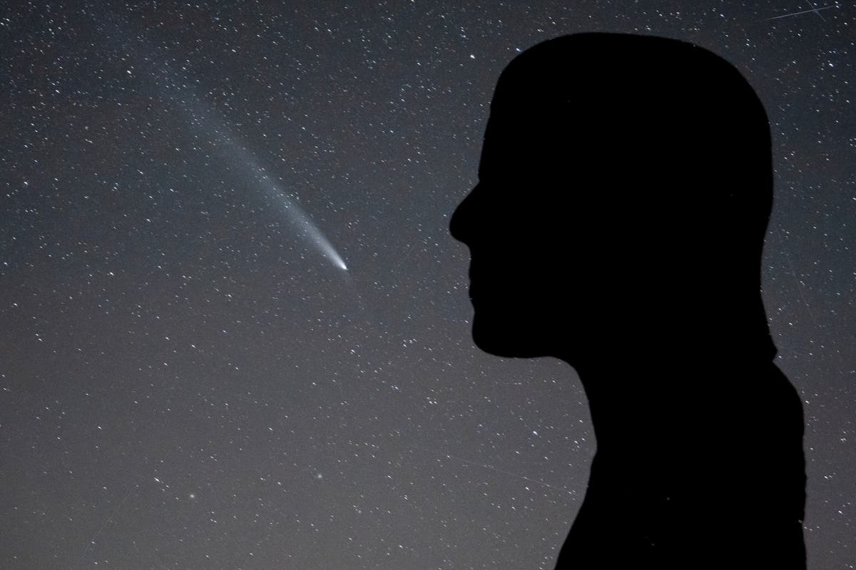 A3: Stunning new pictures show ‘comet of the century’ like never before