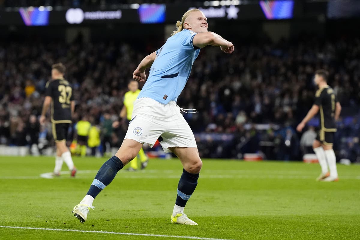 Phil Foden praises ‘freak’ Erling Haaland after his stunning goal in the Champions League