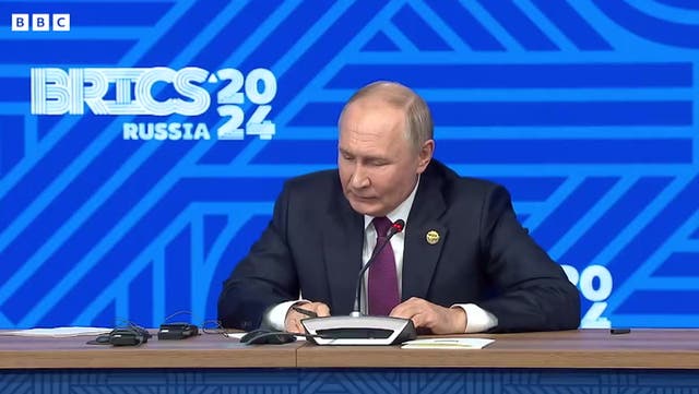 <p>Furious Vladimir Putin blasts BBC journalist when challenged at press conference.</p>