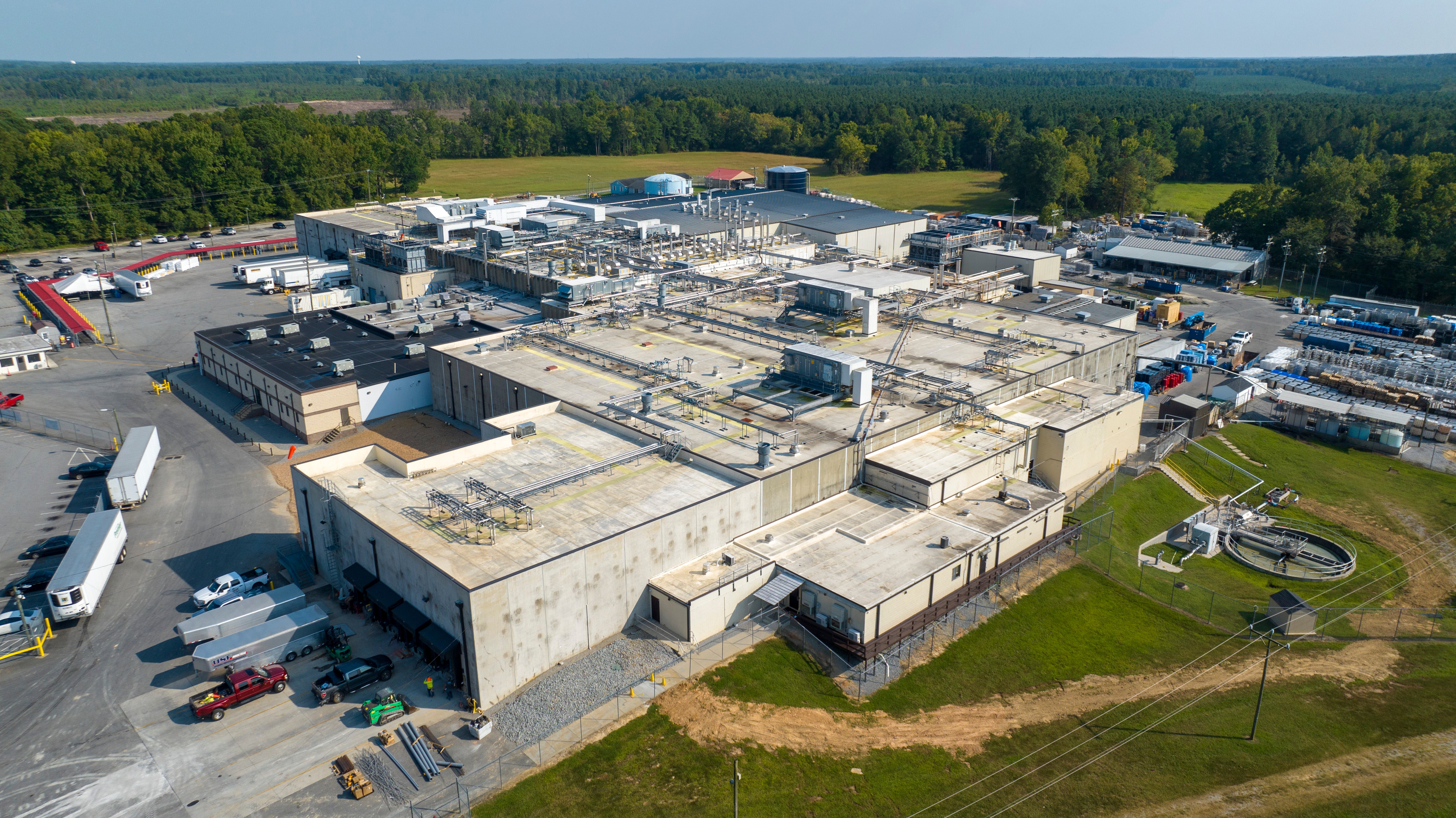 An aerial view shows the Boar’s Head processing plant that was tied to a deadly food poisoning outbreak this summer in Jarratt, Virginia. The plant has since been shut down. Listeria bacteria can contaminate many foods.