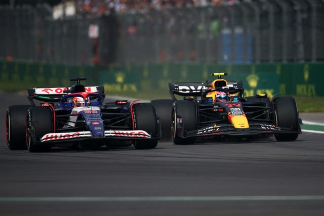 <p>Liam Lawson passes Sergio Perez in Mexico</p>