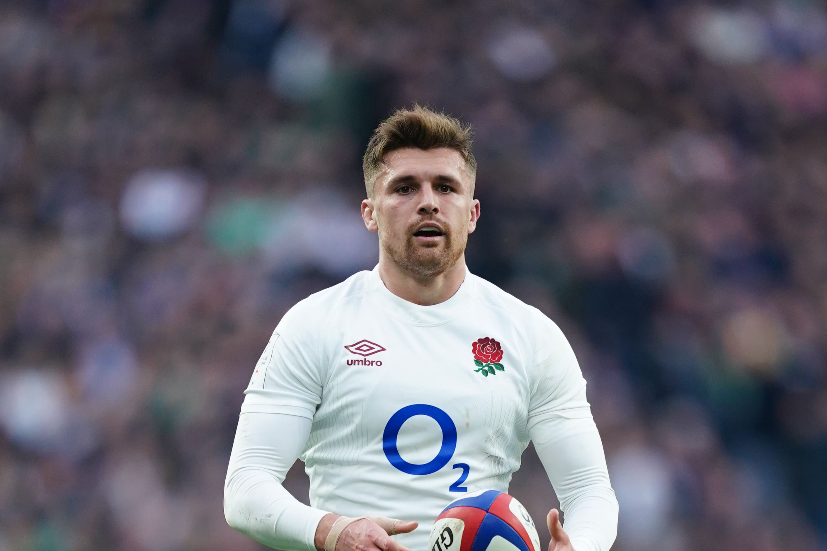 Henry Slade is fit to start at outside centre