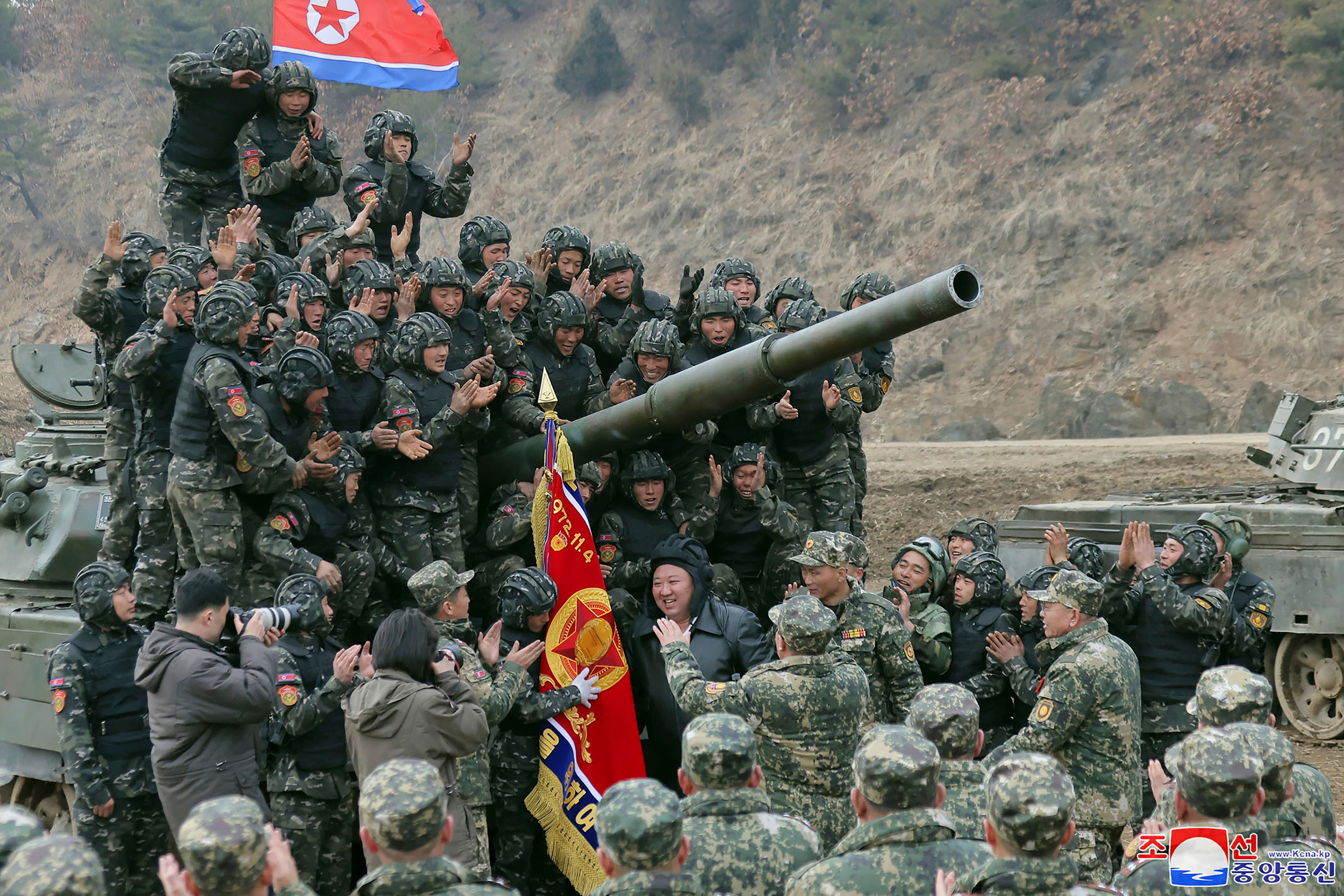 North Korea’s Troops Heading To Ukraine’s Frontline As Cannon Fodder ...