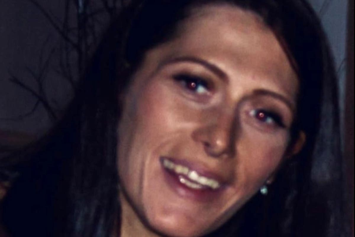 Tributes to ‘lovely’ Glasgow woman, 40, who died after ‘disturbance’ as murder investigation launched