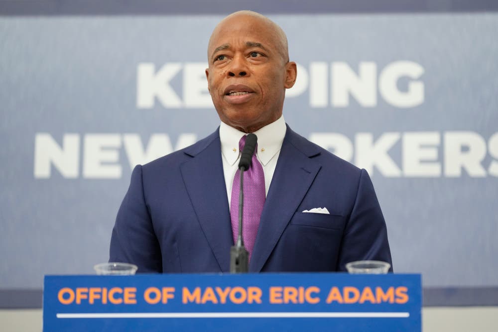 Ny Mayor R NYC Mayor Eric Adams requests earlier trial date so he can focus on ...