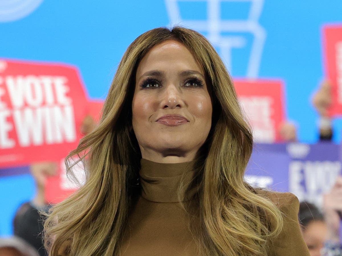 Jennifer Lopez delivers scathing takedown of Trump campaign’s garbage truck comments