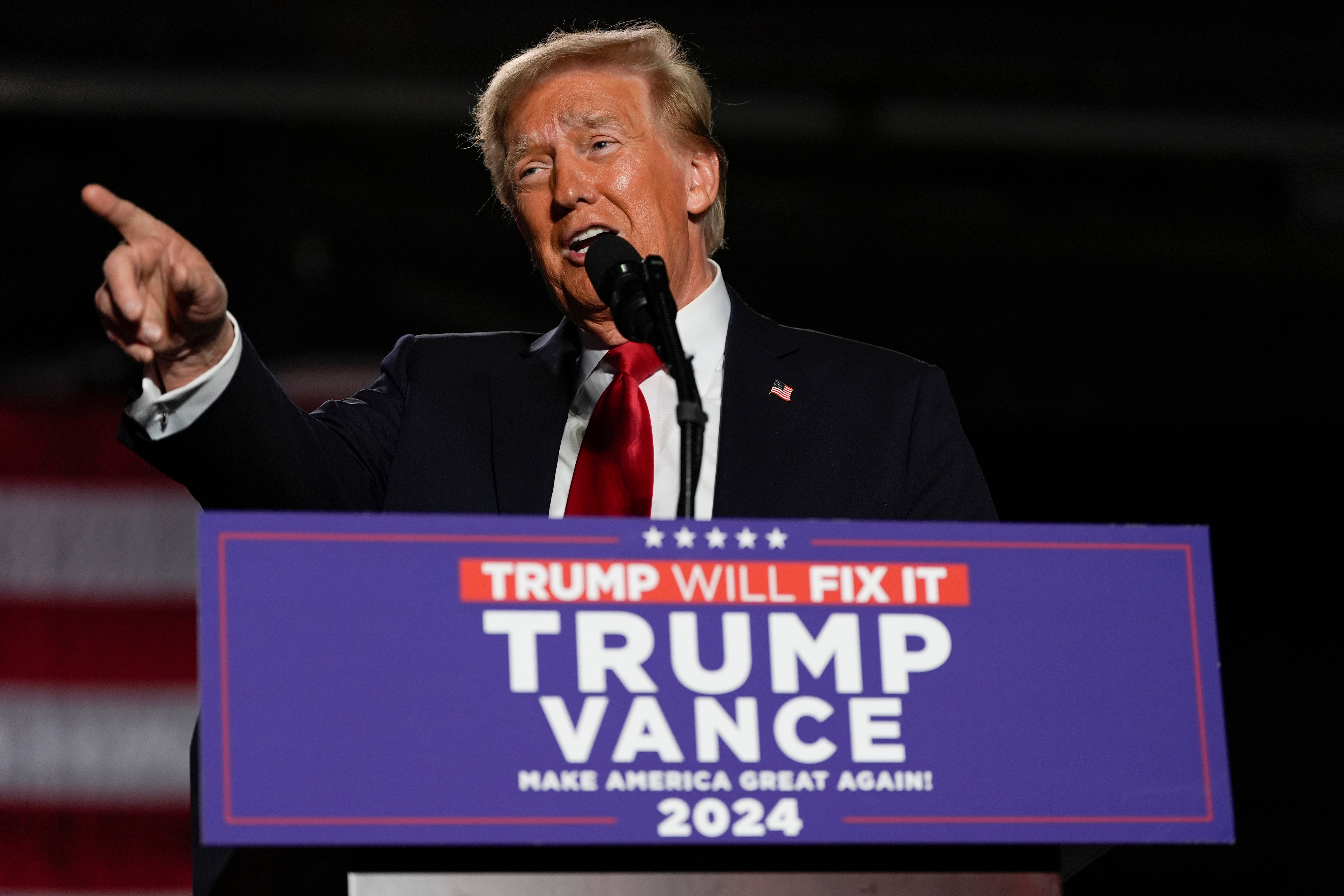 Donald Trump speaks in Michigan on Friday. The former president has asked close allies why women don’t like him in the lead-up to Election Day, a new report reveals