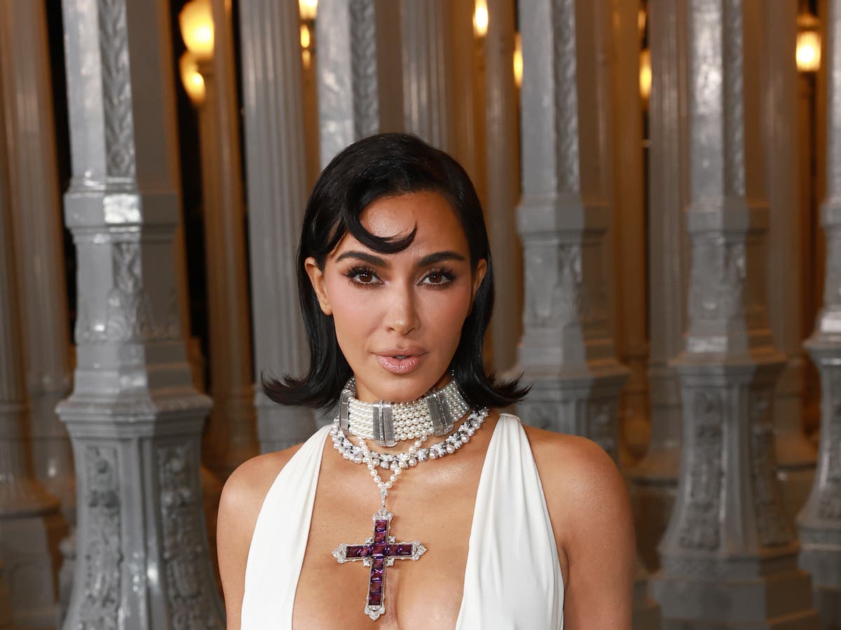 Kim Kardashian spotted in iconic Princess Diana pendant at Los Angeles gala