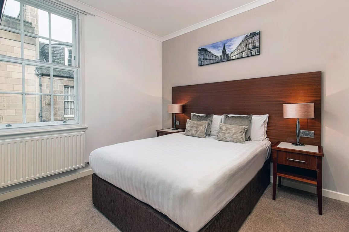 For good value and a stay the centre of Edinburgh, Stewart by Heeton is the place