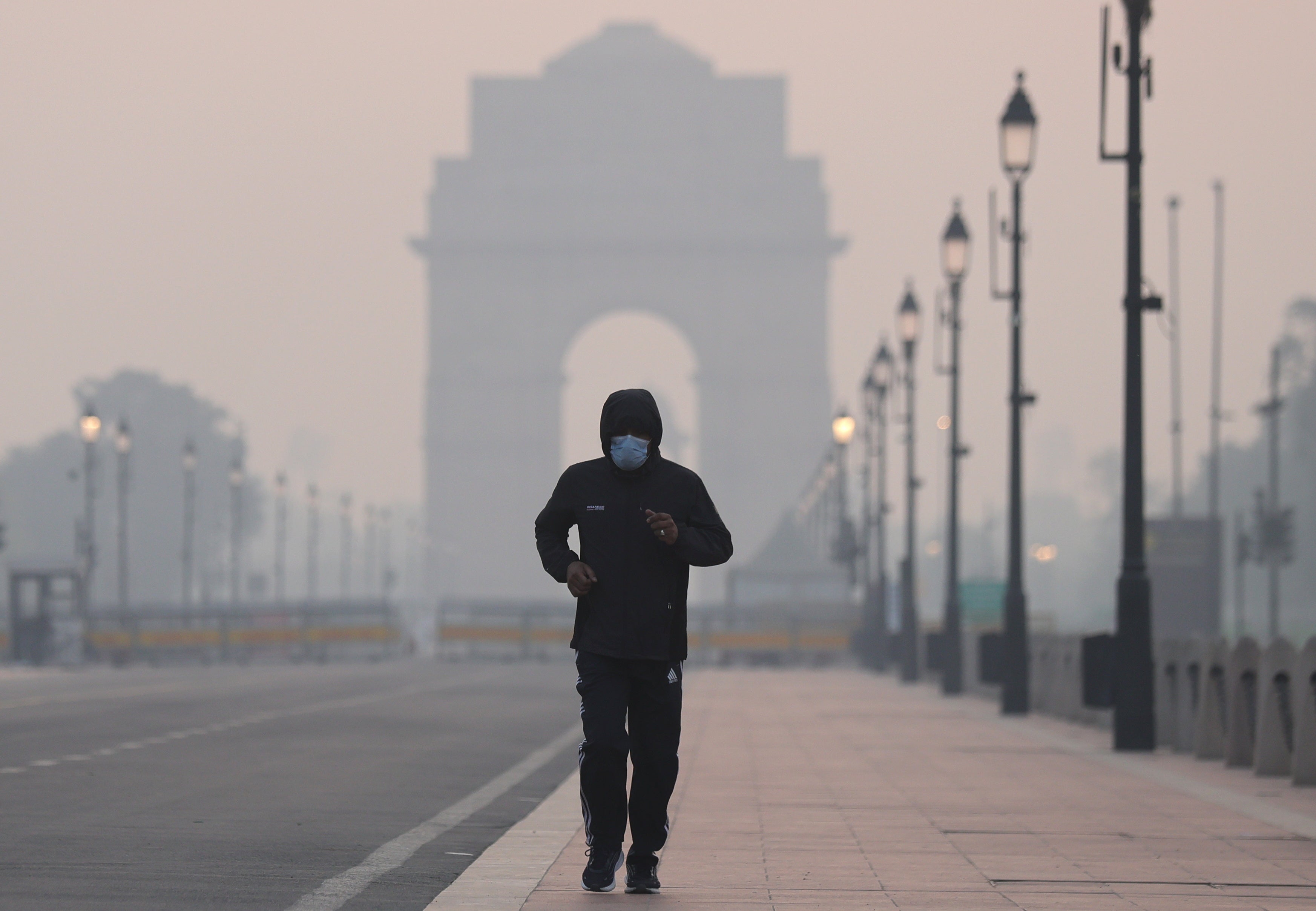 Delhi and national capital region battles unhealthy air quality in New Delhi