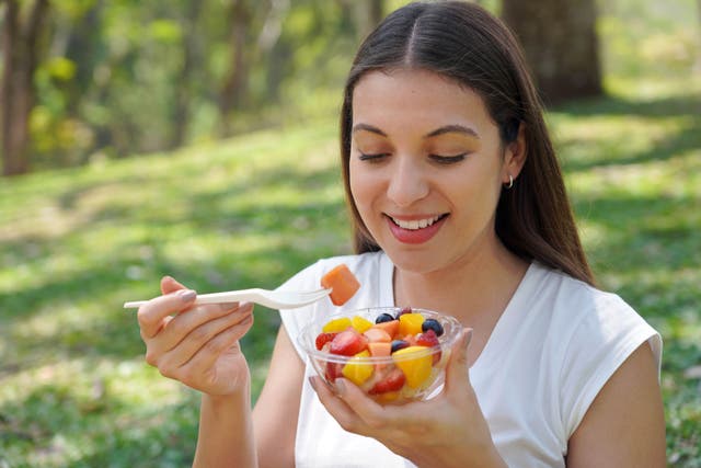 <p>Federal health guidelines recommend that adults consume two cups of fruit each day.</p>