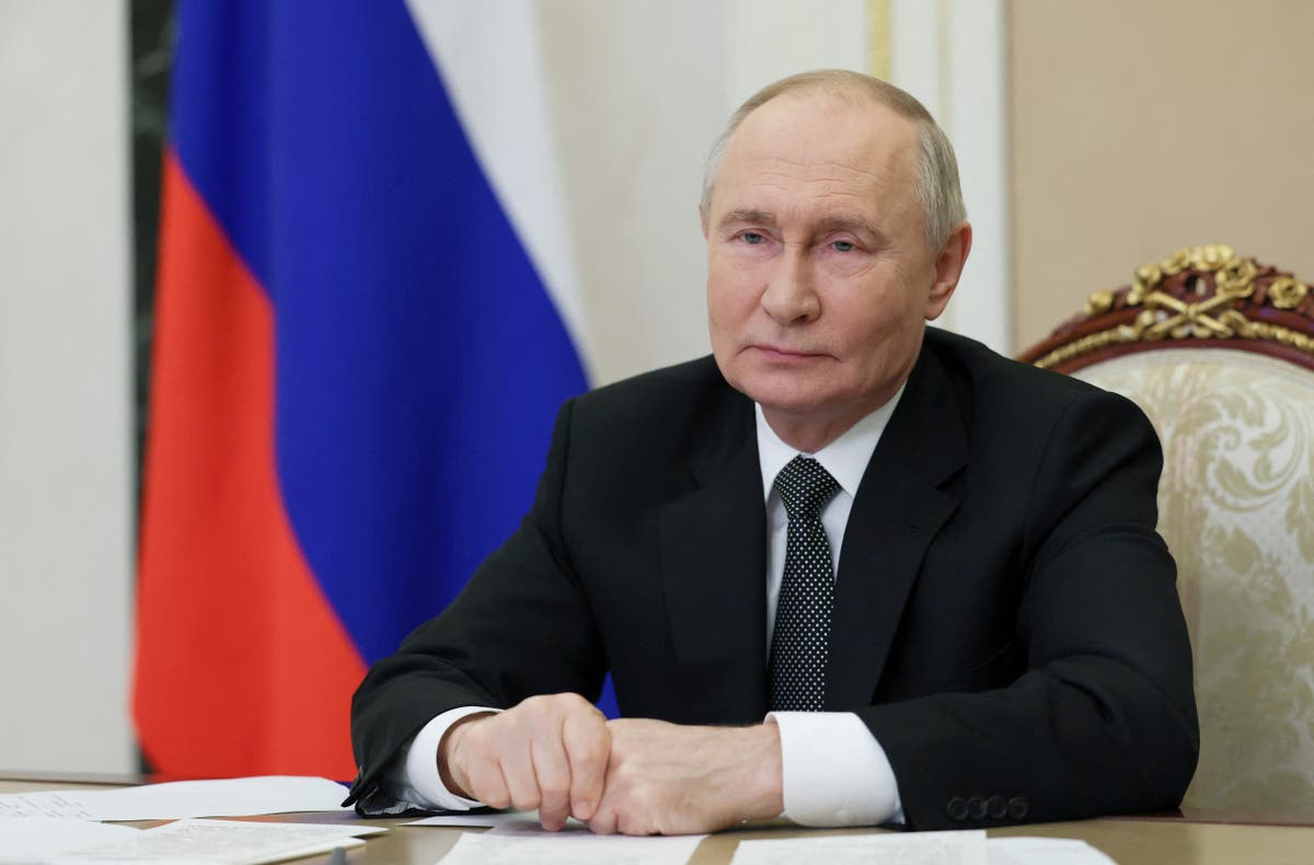 Watch live: Putin delivers keynote speech at Valdai forum as UK announces 56 new Russian sanctions 
