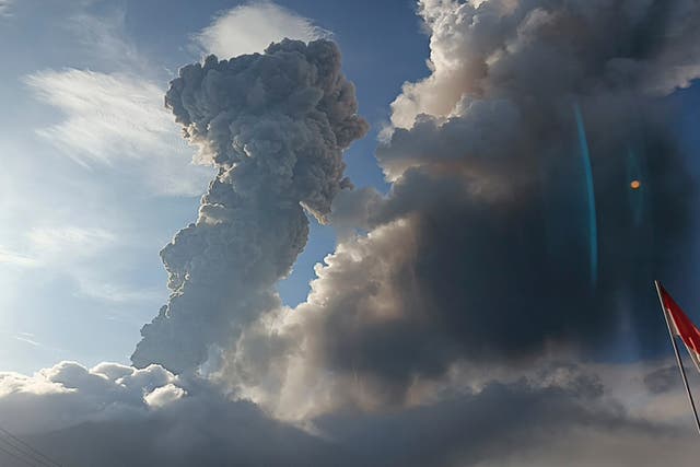 INDONESIA-VOLCÁN