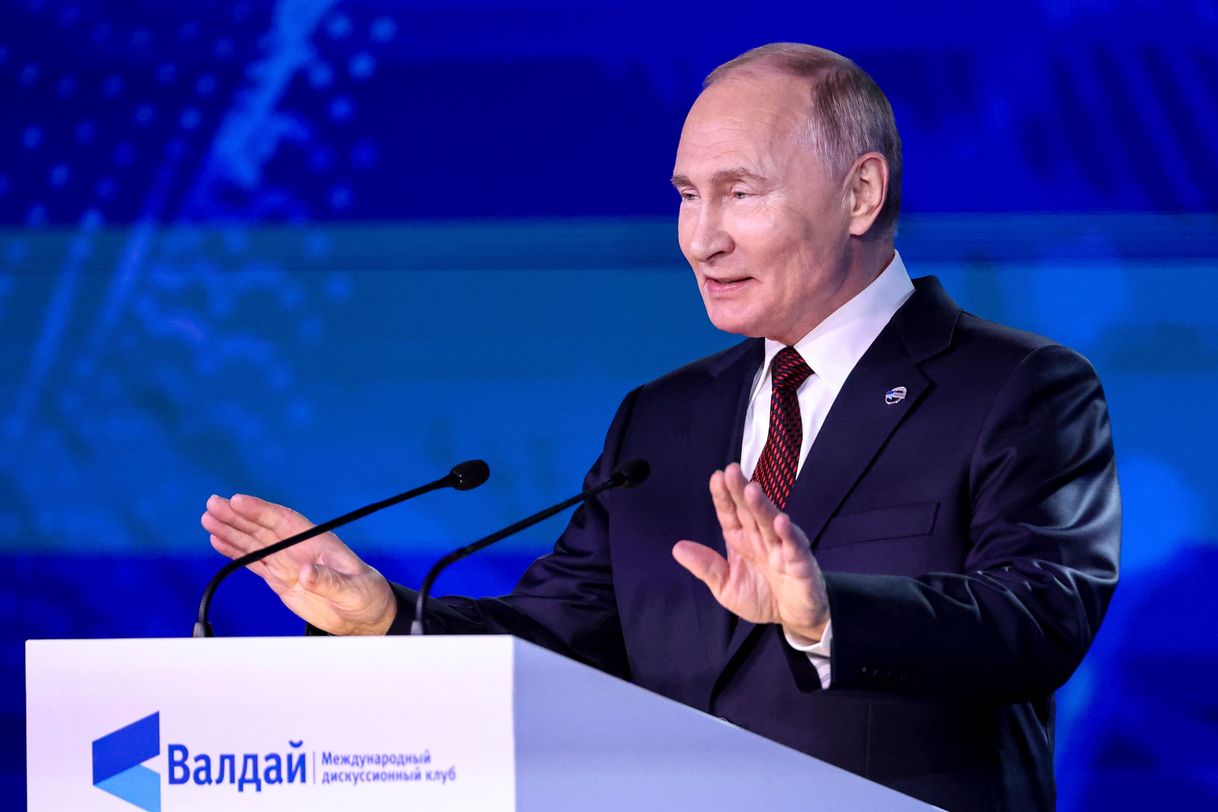 Russian President Vladimir Putin speaks at a meeting with foreign policy experts at the Valdai Discussion Club in Sochi, Russia, on November 7, 2024